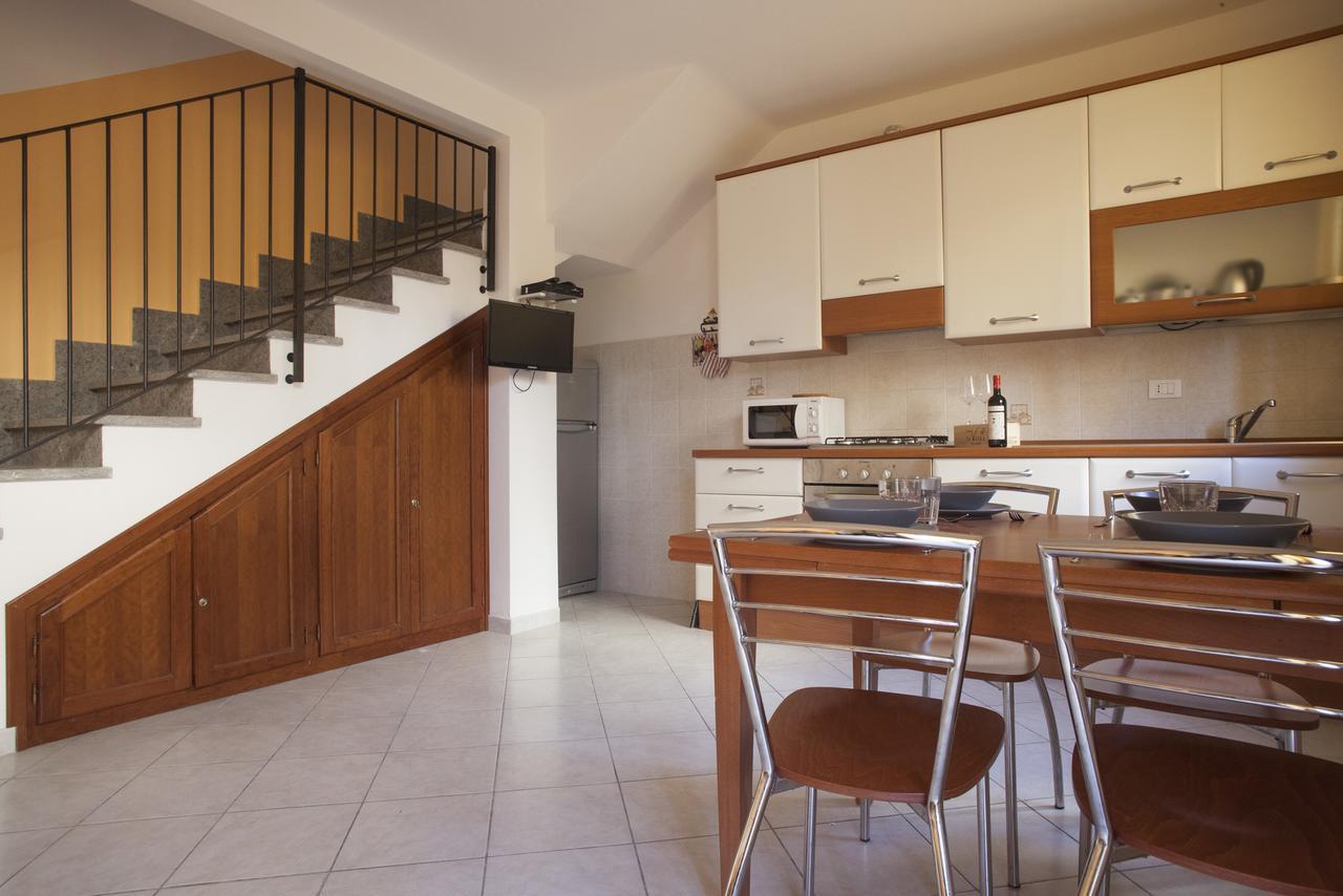 La Fonte Degli Angeli Apartments Suvereto Exterior photo